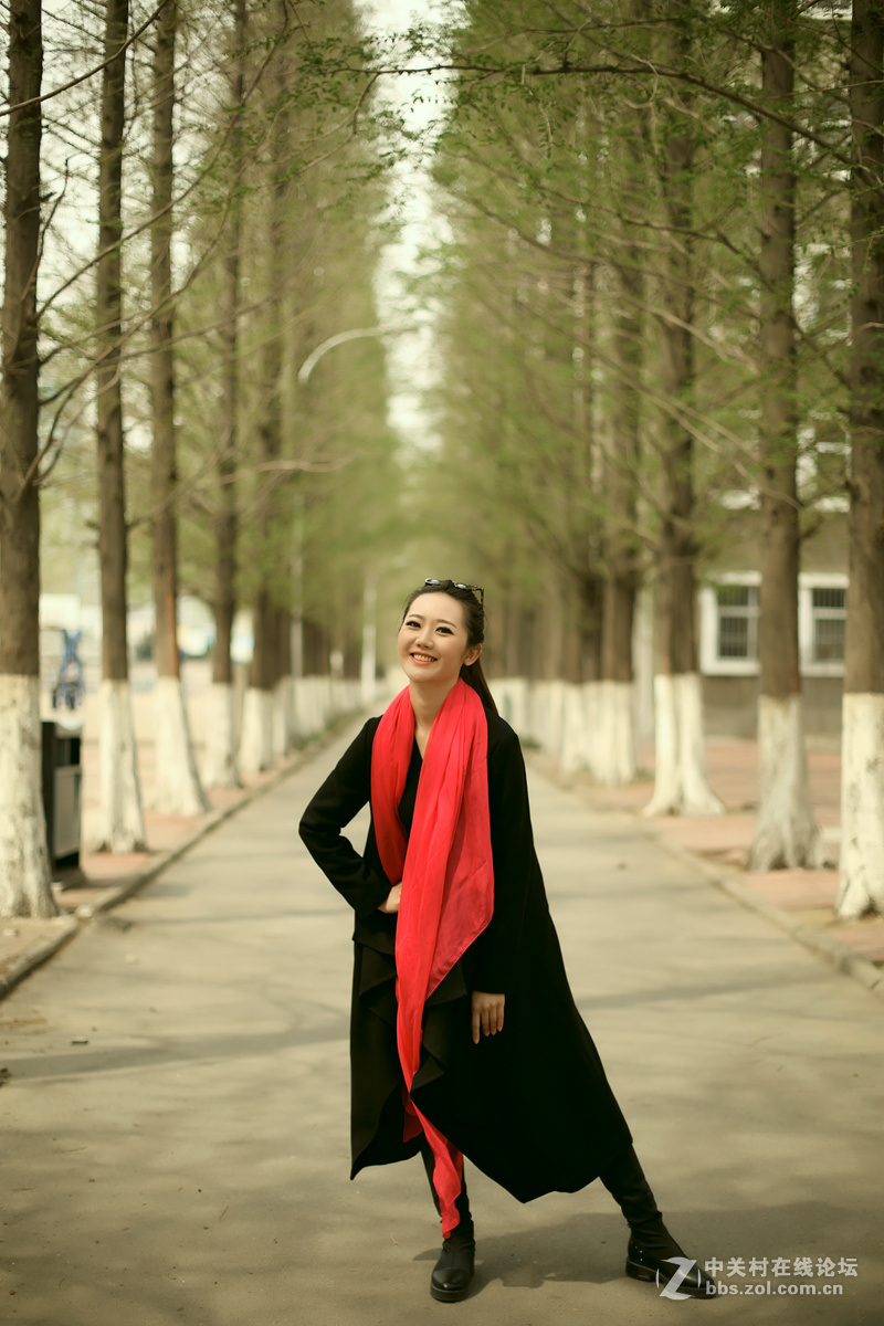 动静佳宜我行我素---爱摄影的临沂女孩宋佳怡