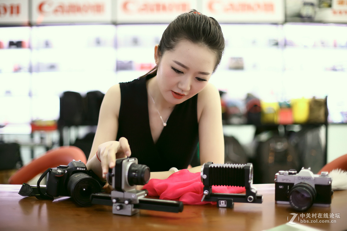 动静佳宜我行我素---爱摄影的临沂女孩宋佳怡