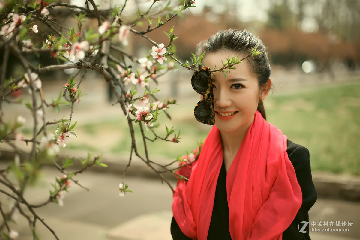 动静佳宜我行我素---爱摄影的临沂女孩宋佳怡