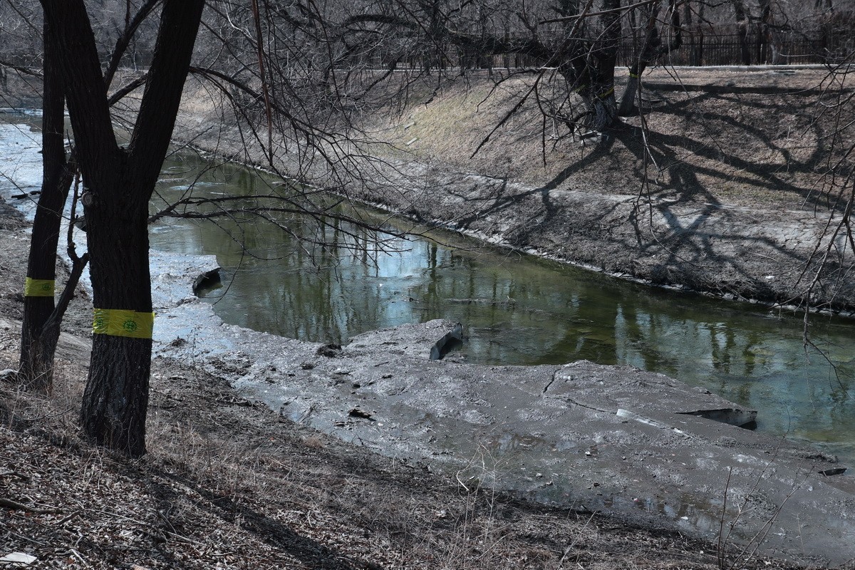 近乎无色彩的哈尔滨之春       2020.4.9