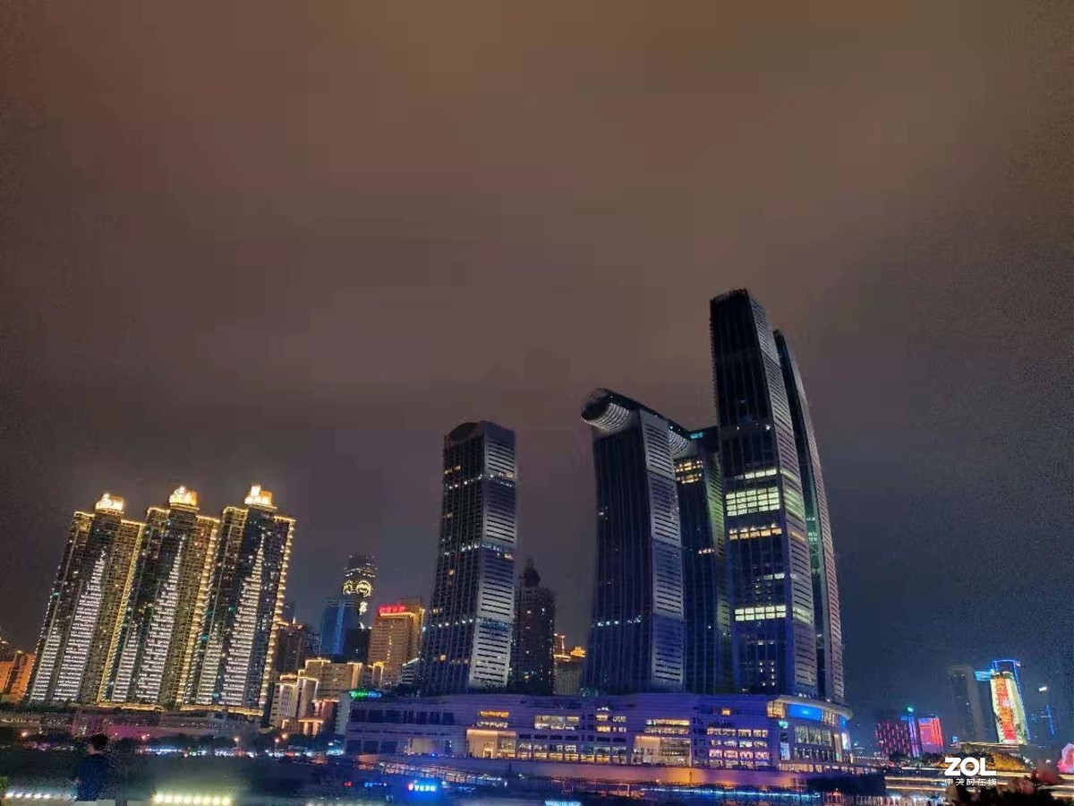 特来看看老友们。。。。。。