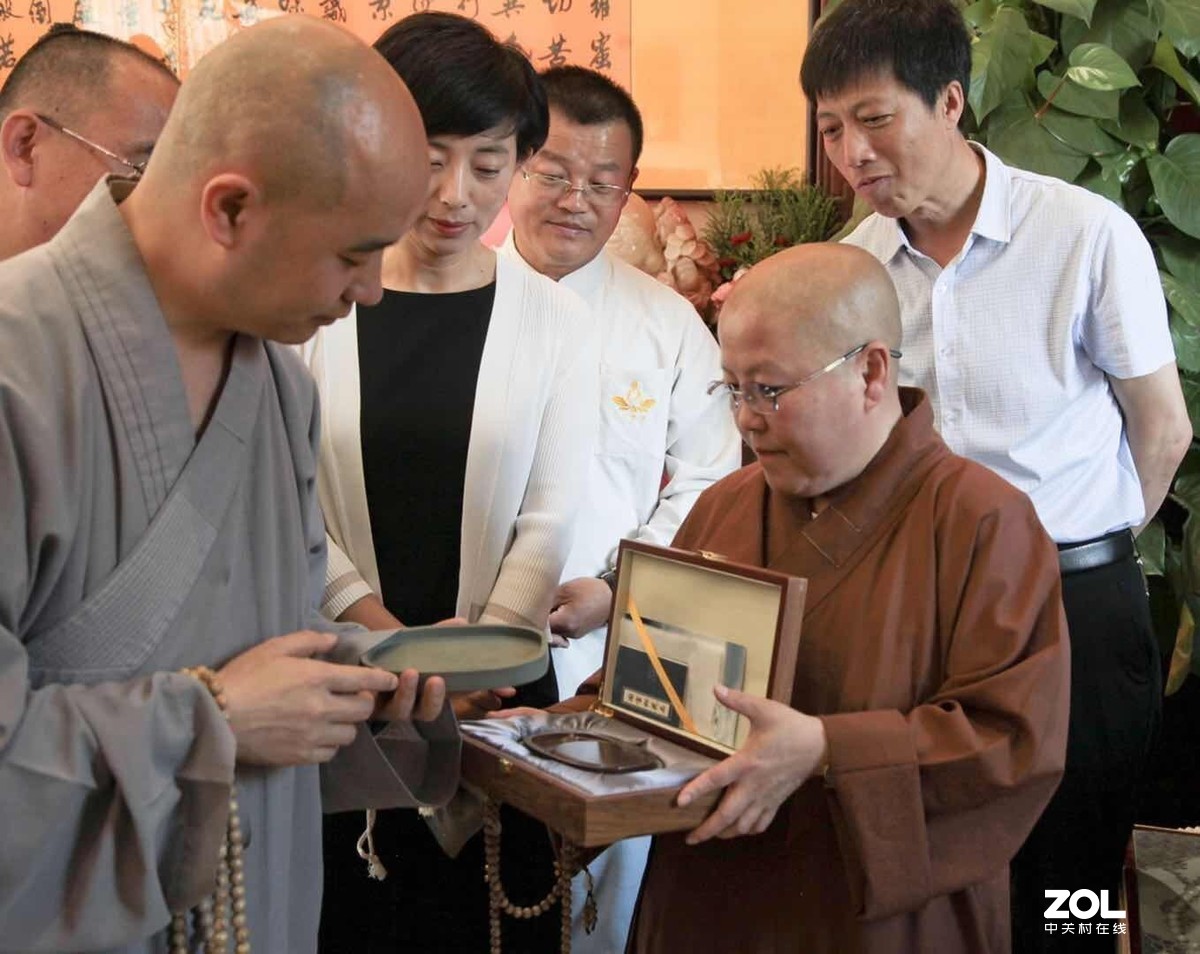 中国佛教协会驻会副会长宗性法师参访敦化六鼎山文化旅游区