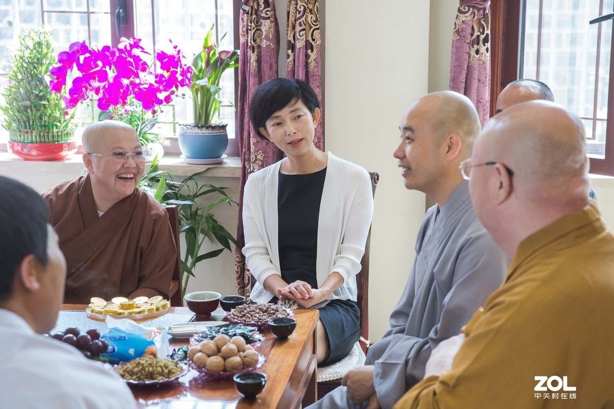 中国佛教协会驻会副会长宗性法师参访敦化六鼎山文化旅游区