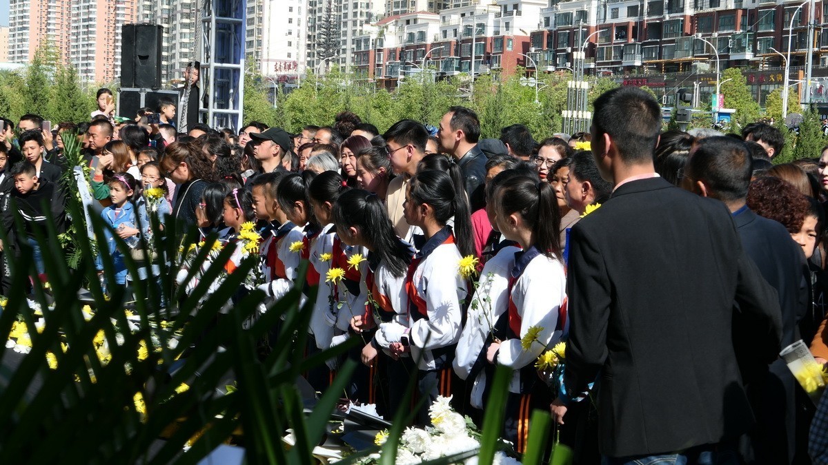 迎接英雄归故里