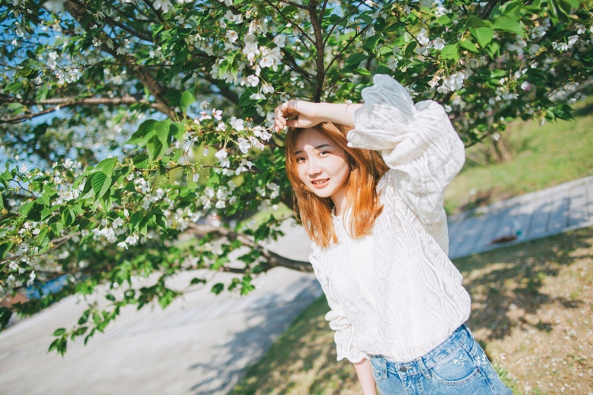 一个很夏天的春日下午 --- D750+ 28 1.4D百变妖+ 个别85 1.4G  ?