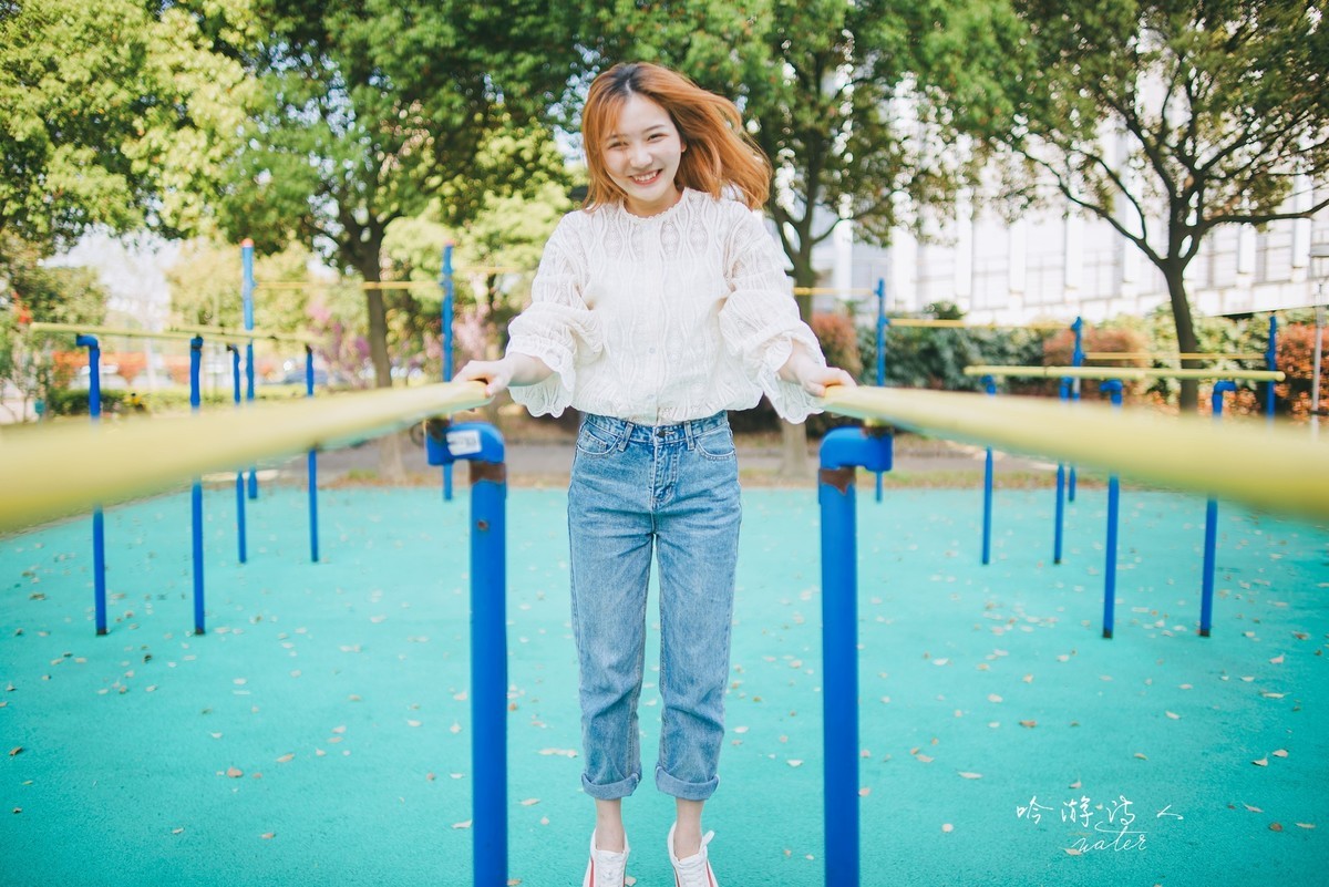 一个很夏天的春日下午 --- D750+ 28 1.4D百变妖+ 个别85 1.4G  ?