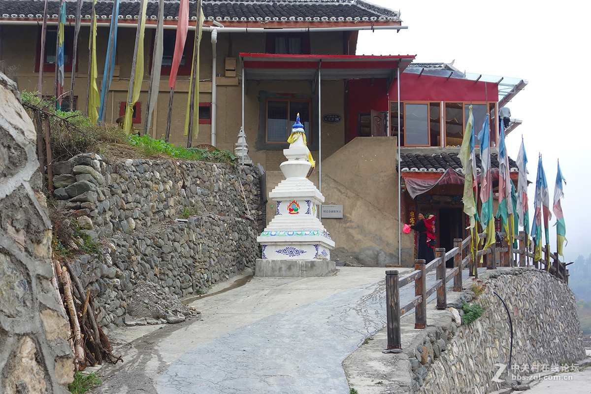 走进藏寨——中渣沟