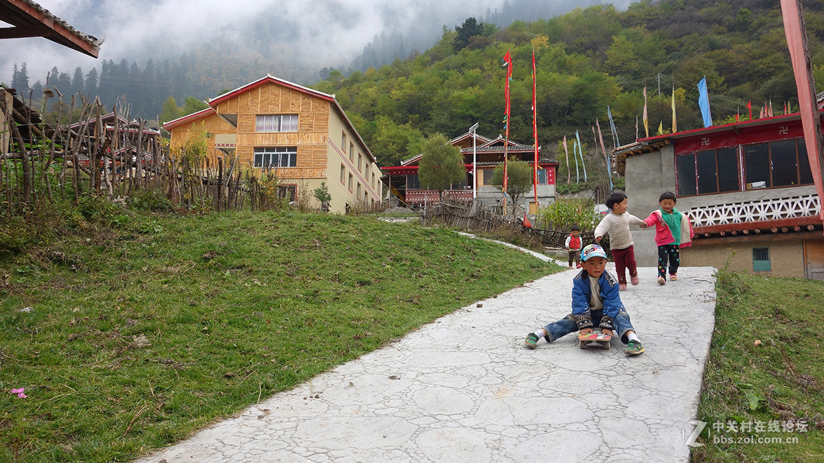 走进藏寨——中渣沟