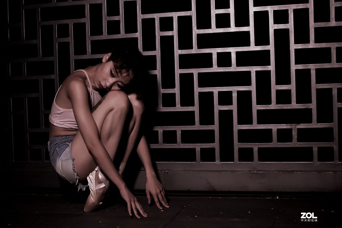 胡同里的芭蕾舞者