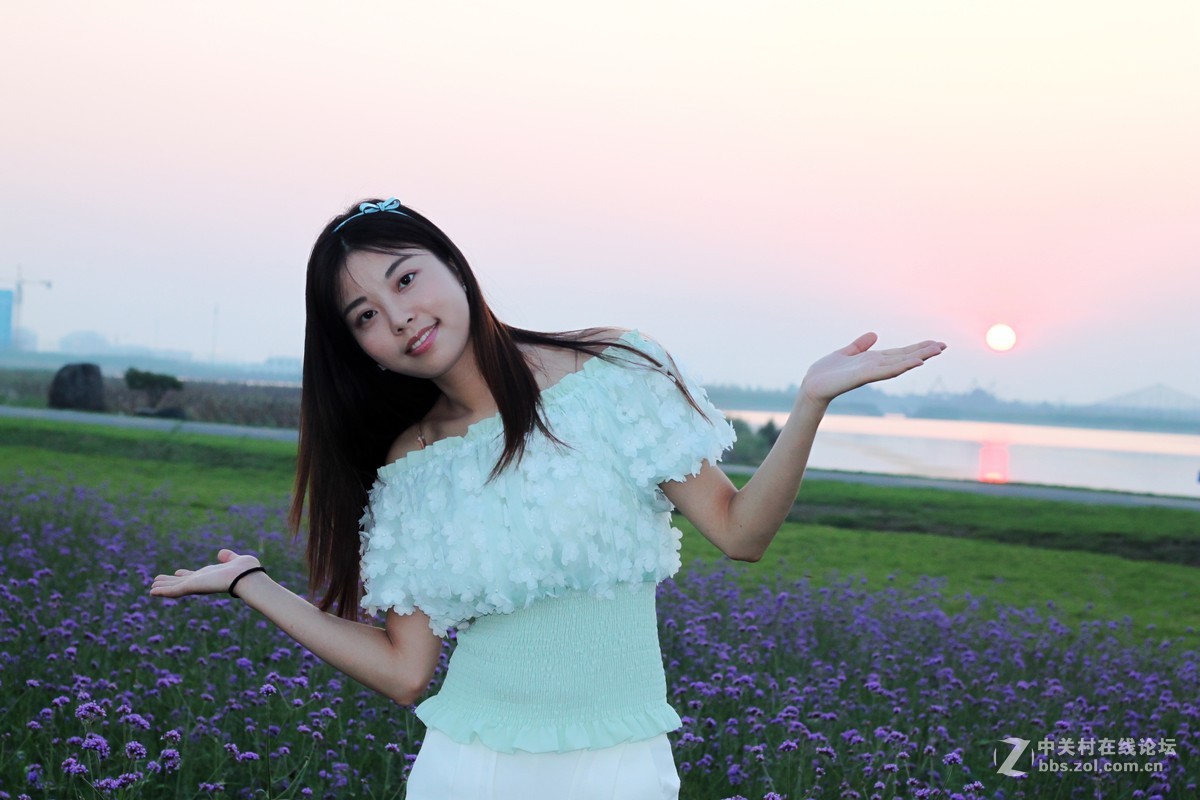 小痰盂夜景人像 新人拍片跪求指导