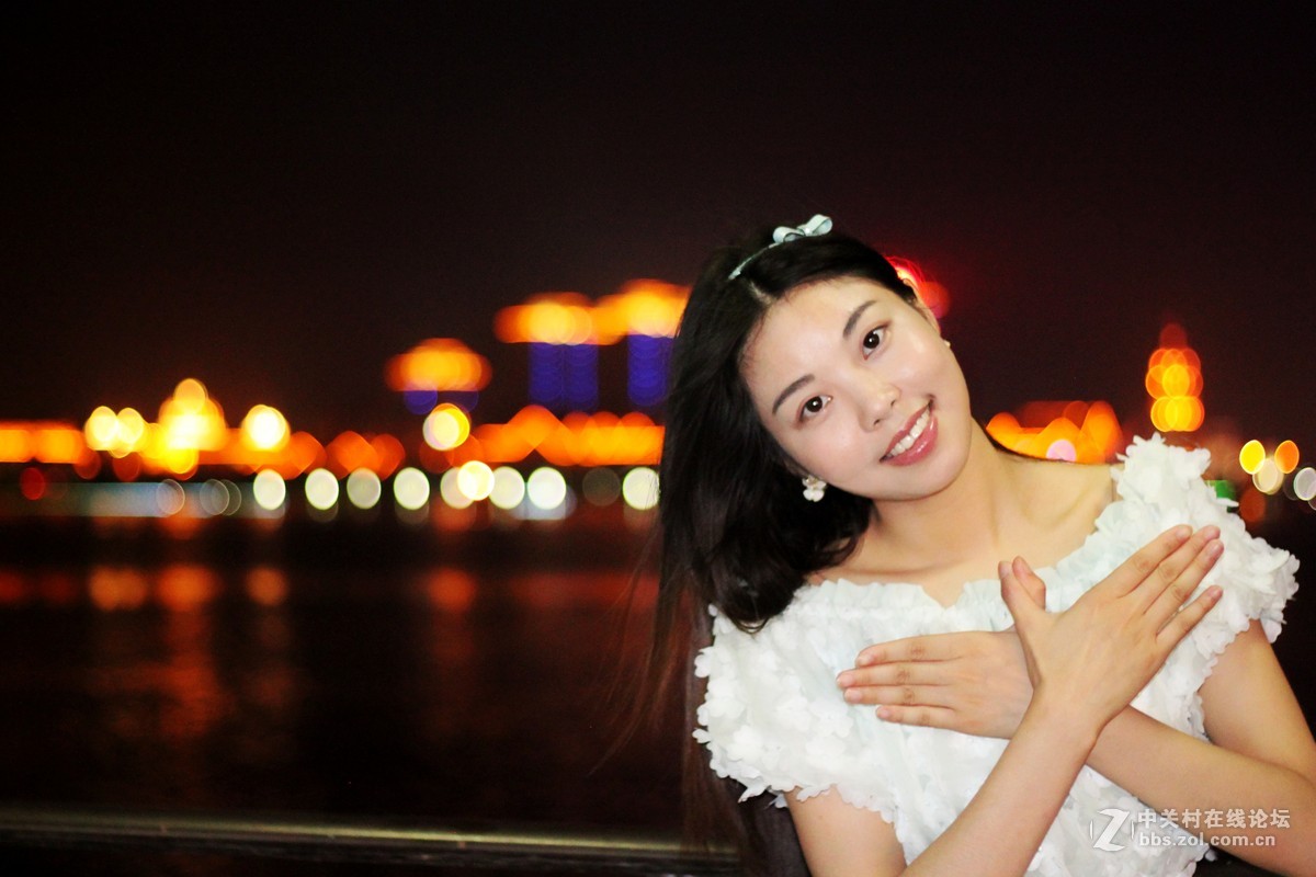 小痰盂夜景人像 新人拍片跪求指导