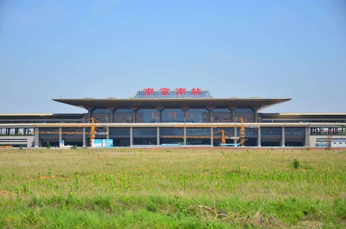 一组南京南站南北广场