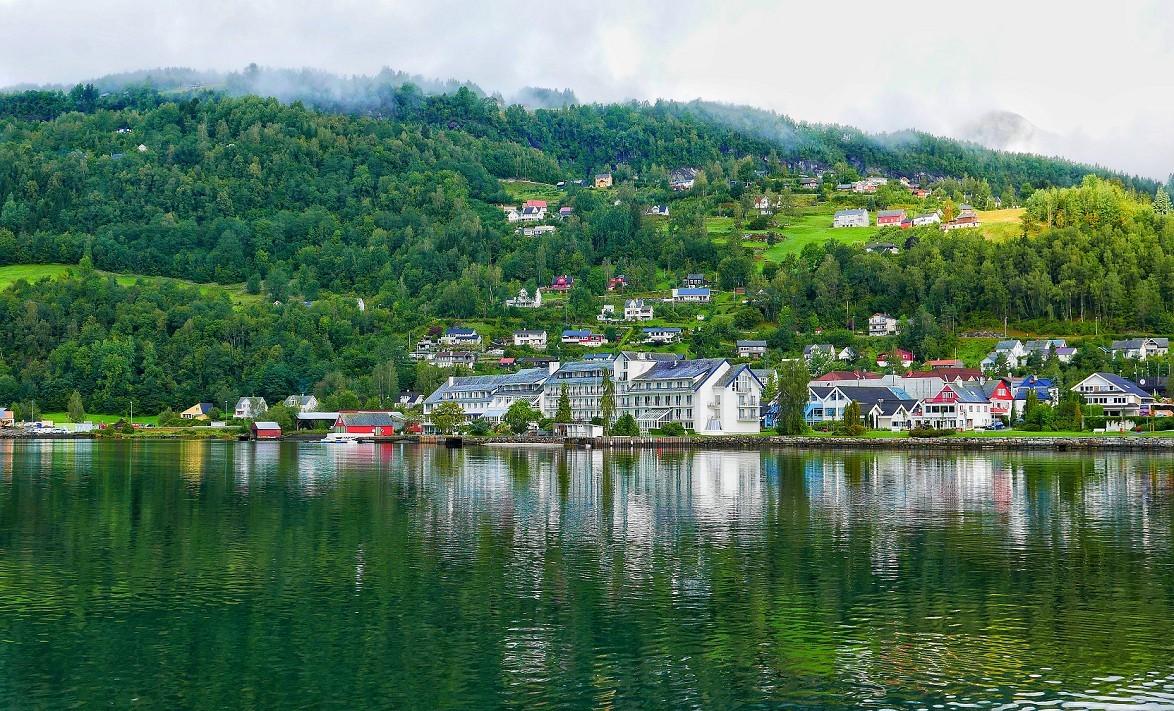 一组旅游《欧洲风景》他们这是生活在画中，疑惑国外摄影作画的大师真实水平。