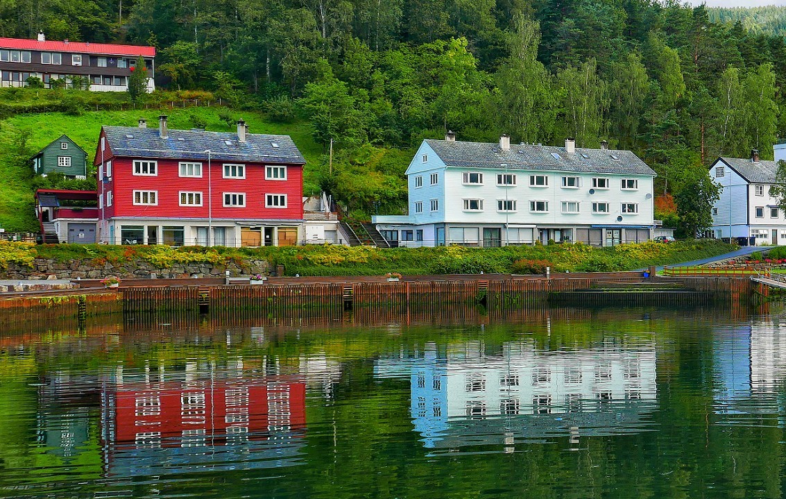 一组旅游《欧洲风景》他们这是生活在画中，疑惑国外摄影作画的大师真实水平。