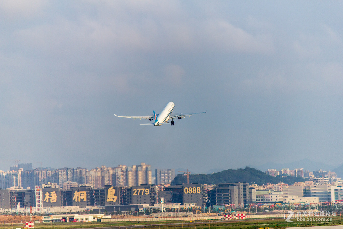 宝安机场拍飞机