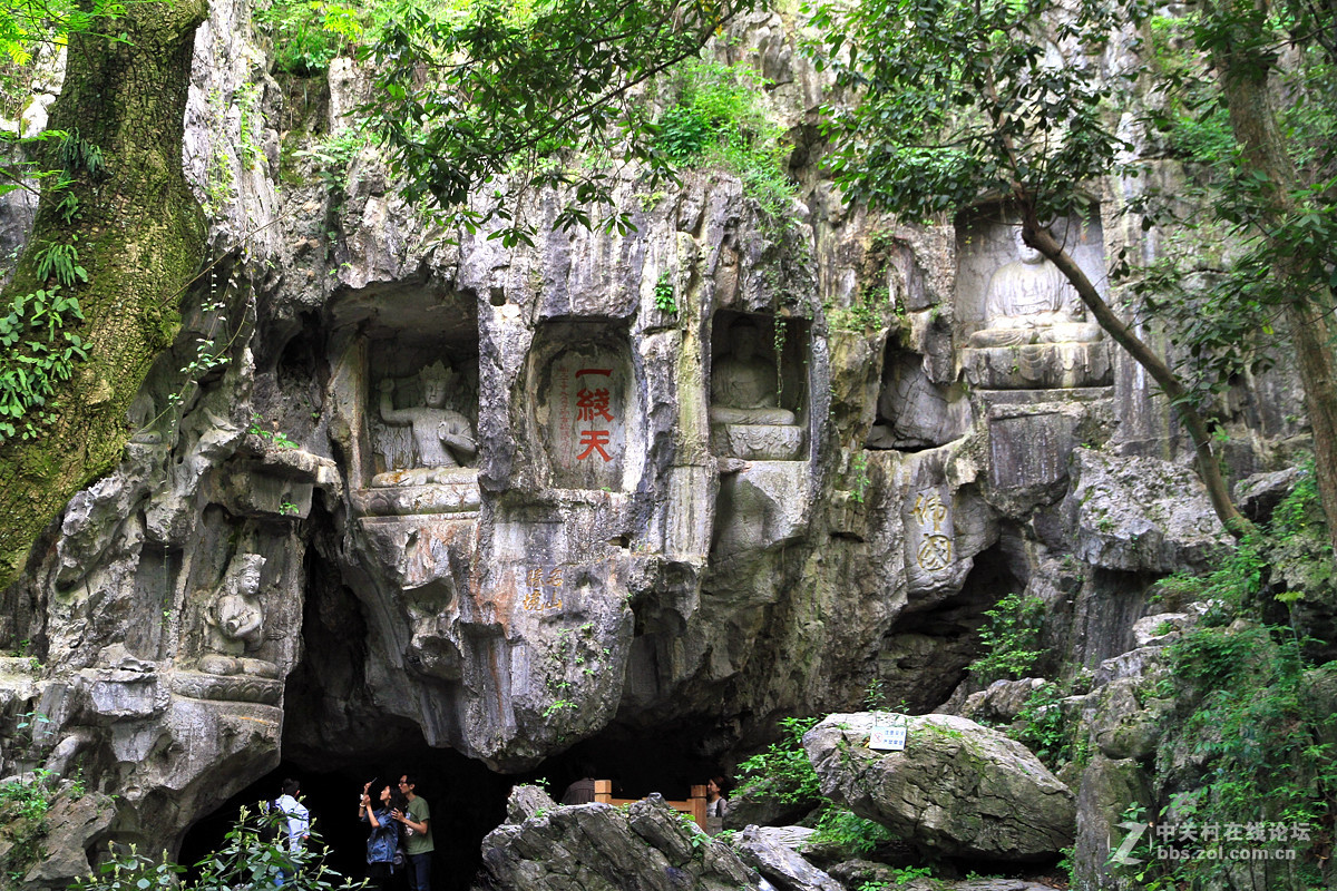 杭州灵隐寺飞来峰景观