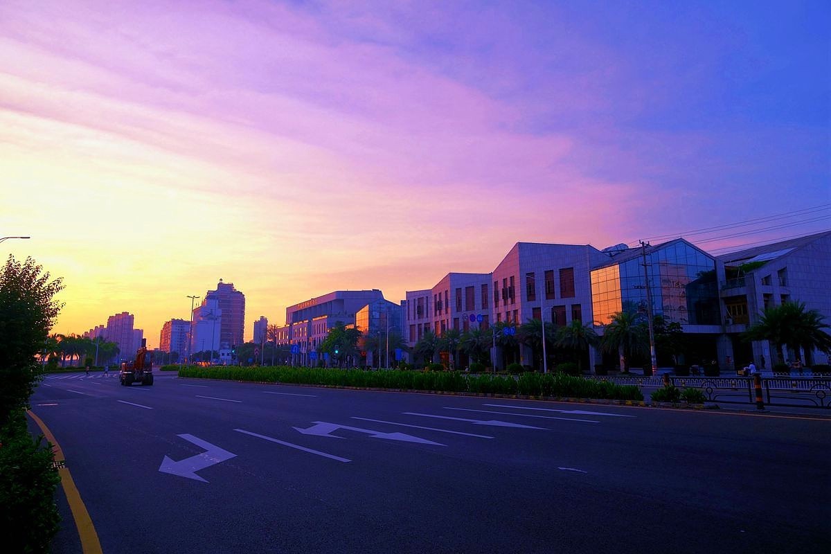 【黎明●海口】