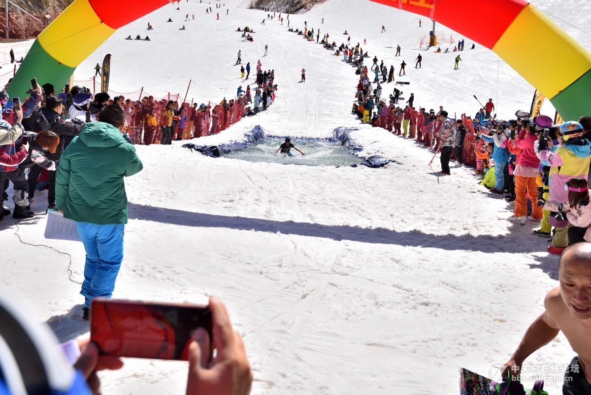 冬奥会崇礼小镇滑雪------万龙