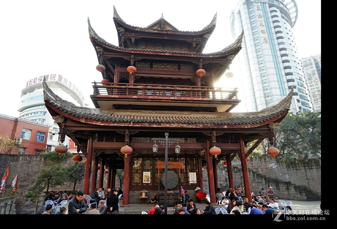 重庆七星岗通远门残留的古城墙