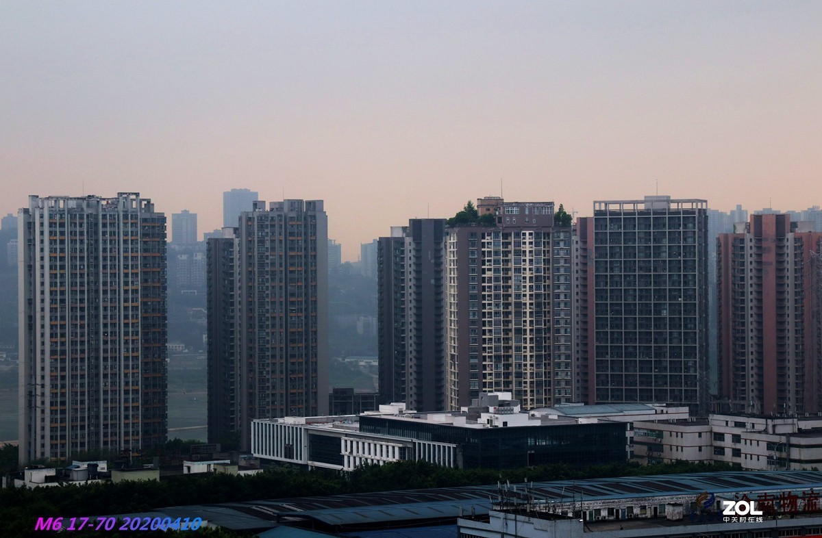 EOS M6 城市蓝天白云