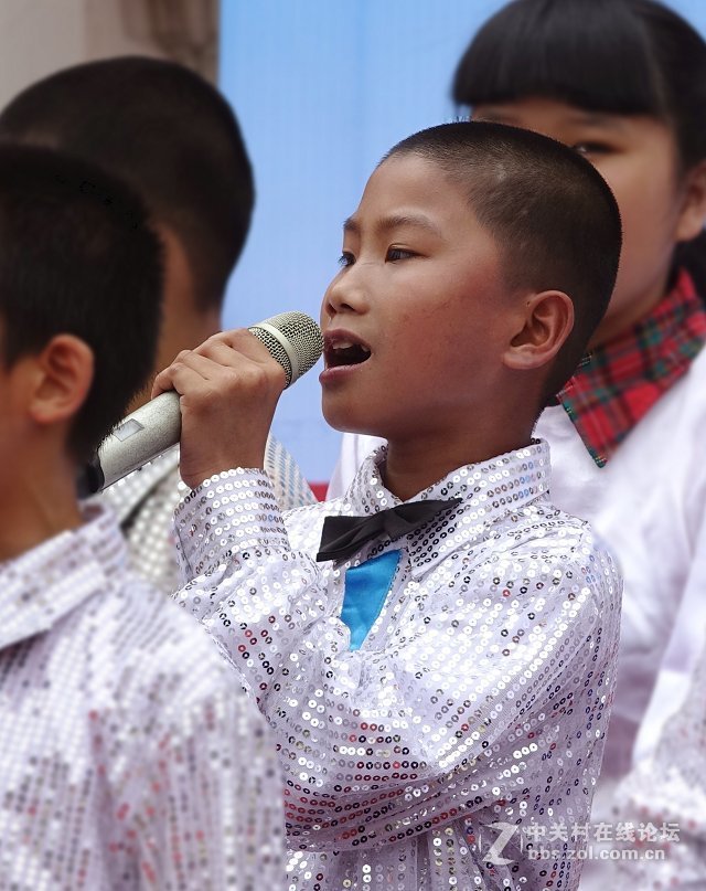 阳光舞台的残障儿童