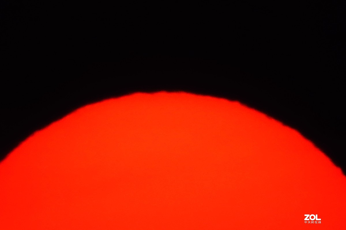 下班路上随手拍：初春之夕阳西下……