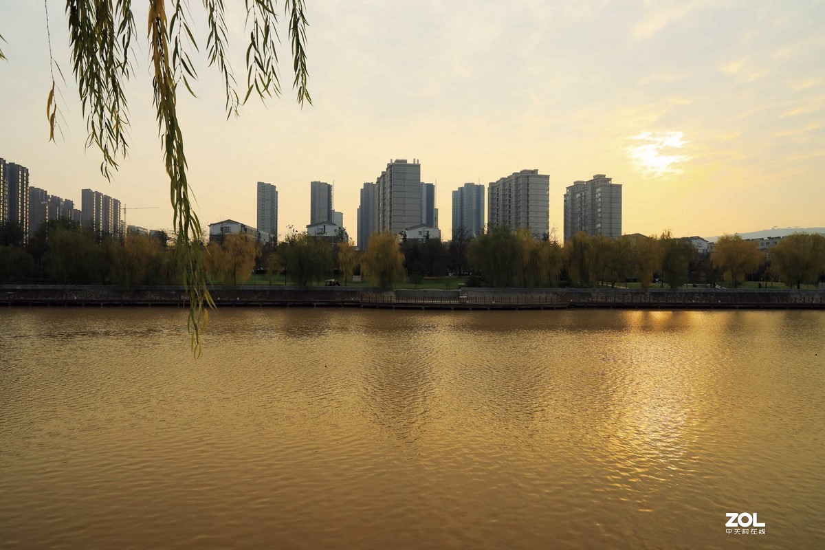 秋拍尤河《3》