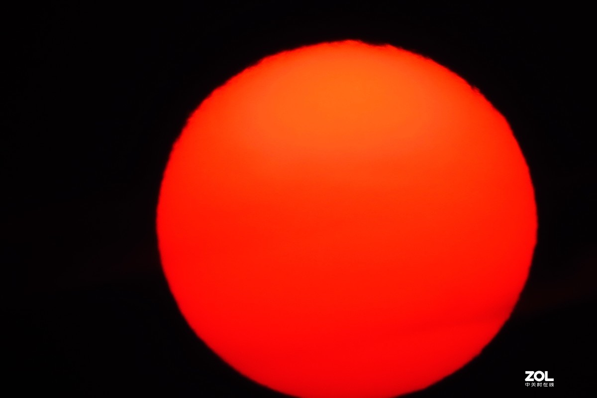 下班路上随手拍：初春之夕阳西下……