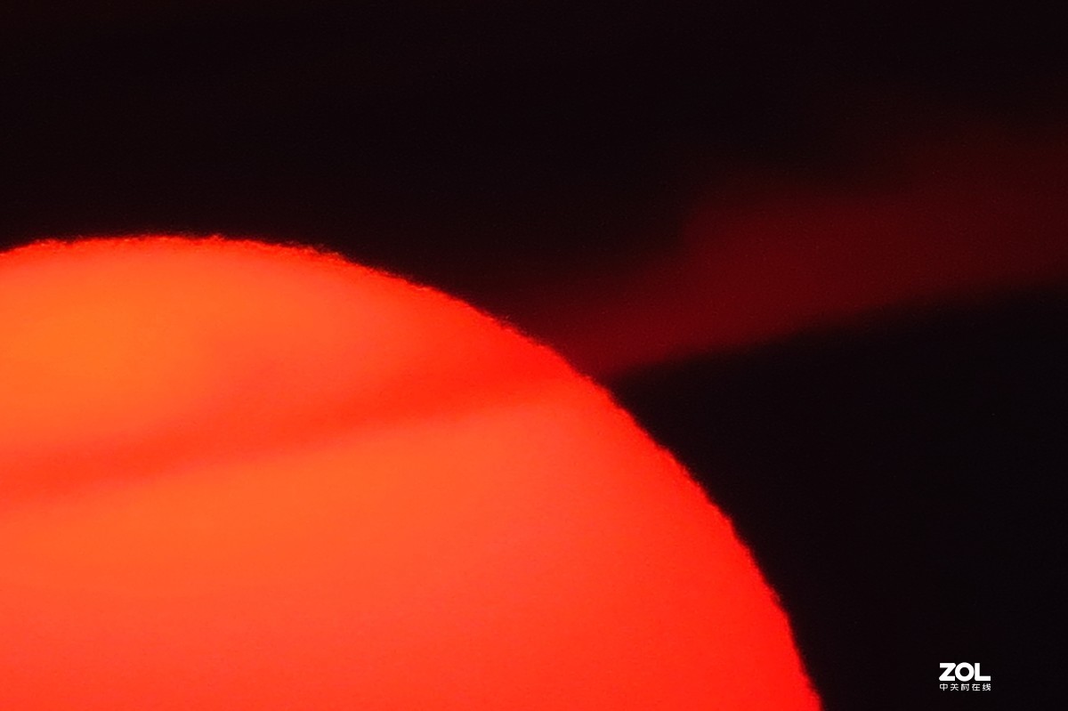 下班路上随手拍：初春之夕阳西下……