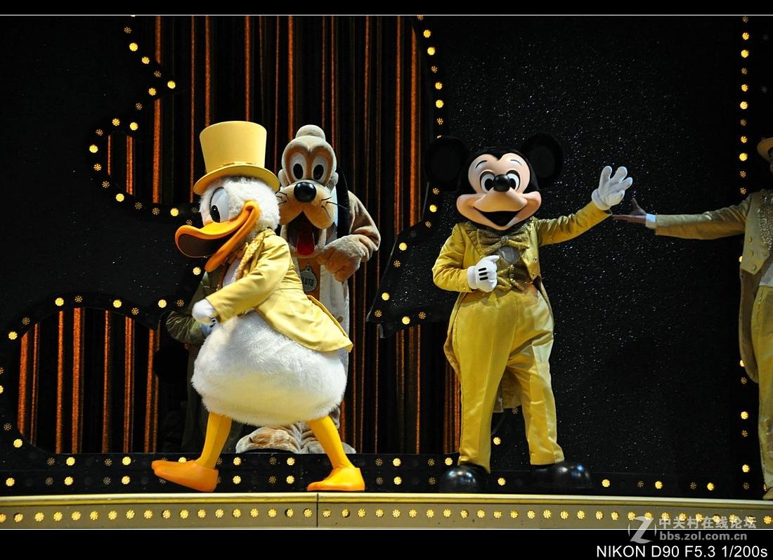 ★香港迪士尼欢乐游（五）---迪士尼剧院表演【米奇金奖音乐剧】★