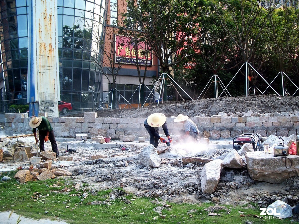 欠一声谢谢的美容师