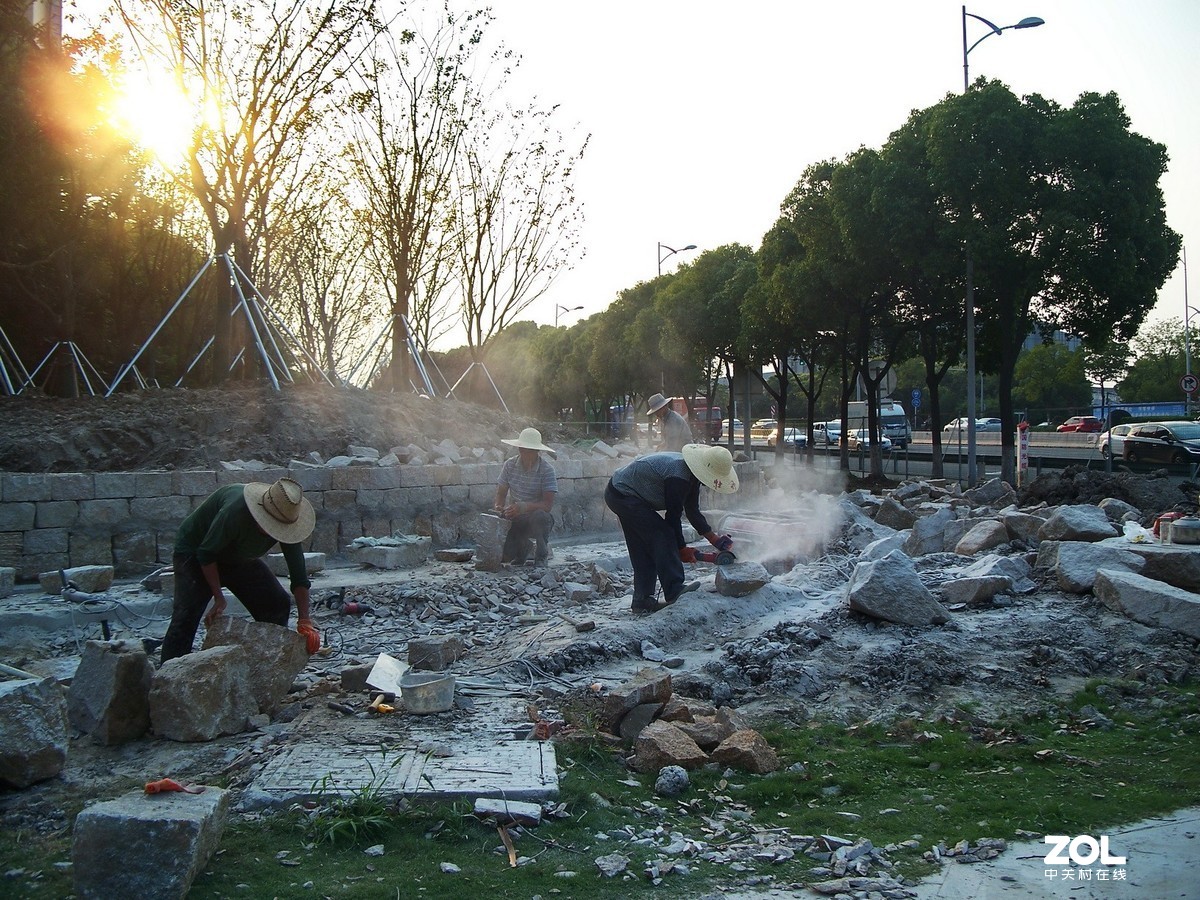 欠一声谢谢的美容师