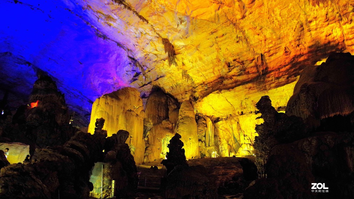 贵州--- 织金洞被评为中国最美的旅游胜地