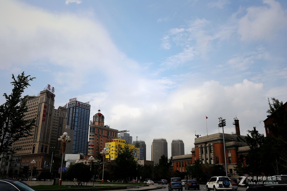 群像中山广场篇---------2015.8.7日 阵雨间歇时 于 沈阳中山广场拍摄习作分享