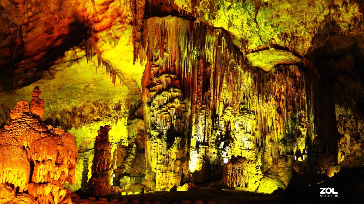 贵州--- 织金洞被评为中国最美的旅游胜地