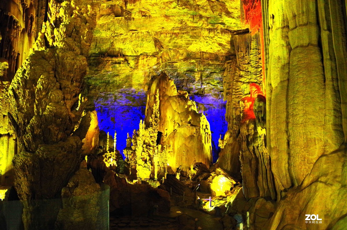 贵州--- 织金洞被评为中国最美的旅游胜地