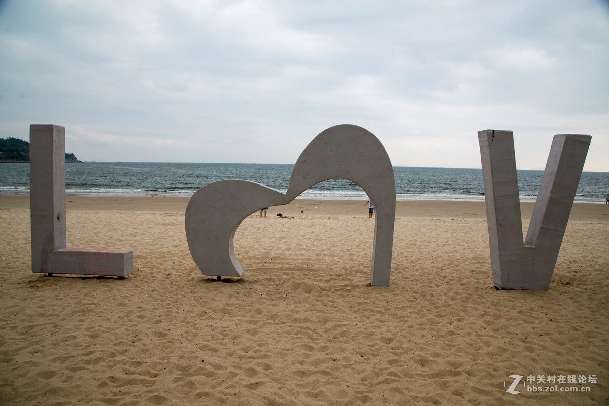 广东阳江海边游玩