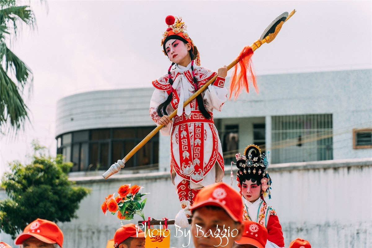 新会三江三月三抢花炮