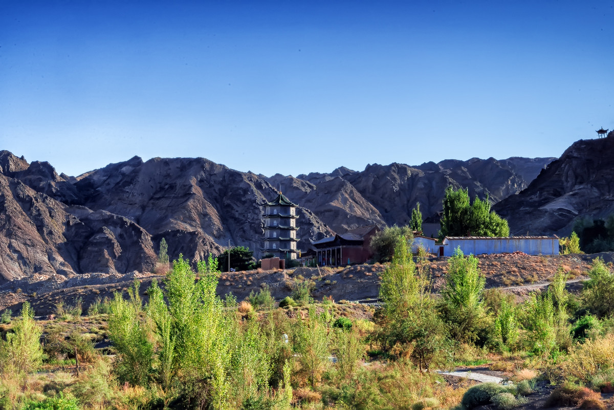 甘肃风光   《嘉峪关悬壁长城》