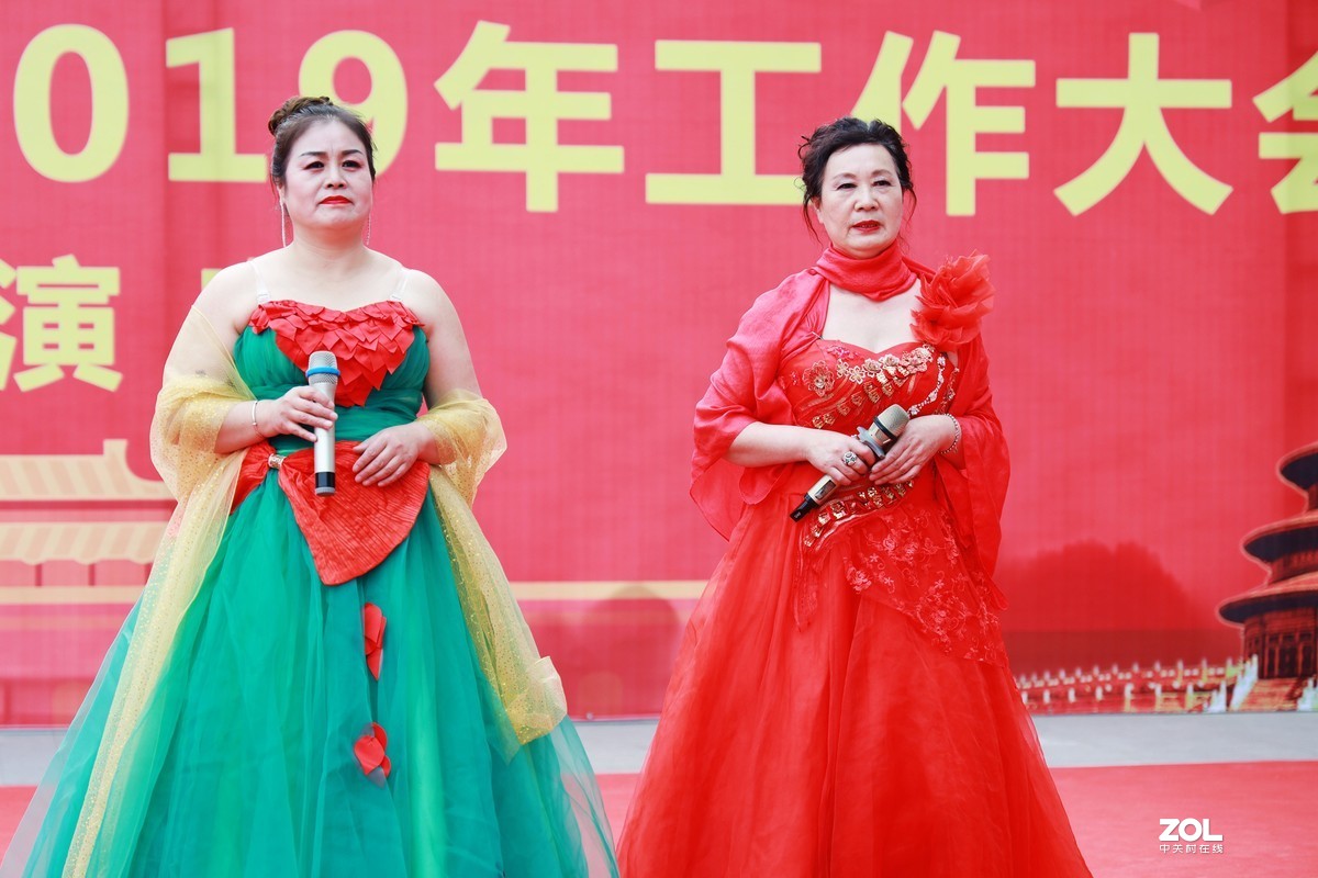 吾悦广场拍女生小合唱，续，完
