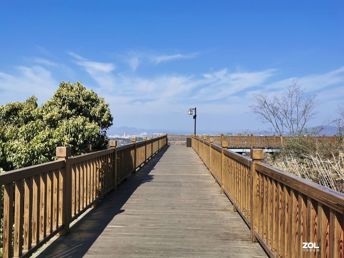 江西赣州马祖岩远眺（手机拍摄）