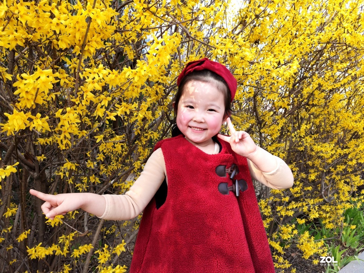 孙女生活照（手机怕）