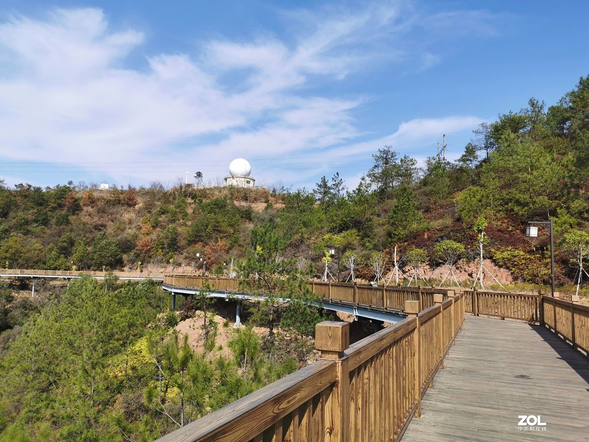 江西赣州马祖岩远眺（手机拍摄）