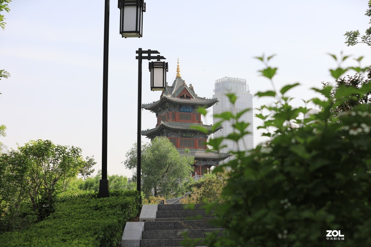 迎泽公园散步随拍后湖的亭台楼阁