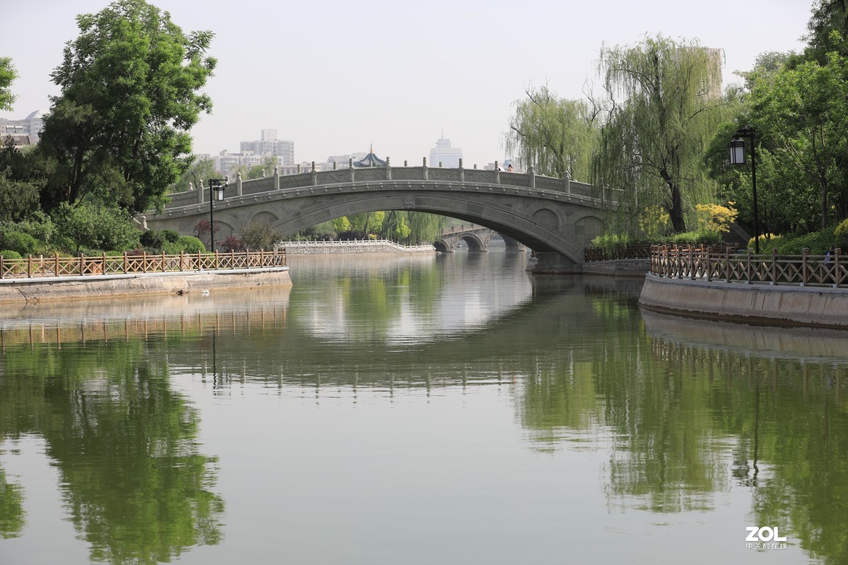 迎泽公园散步随拍后湖的亭台楼阁