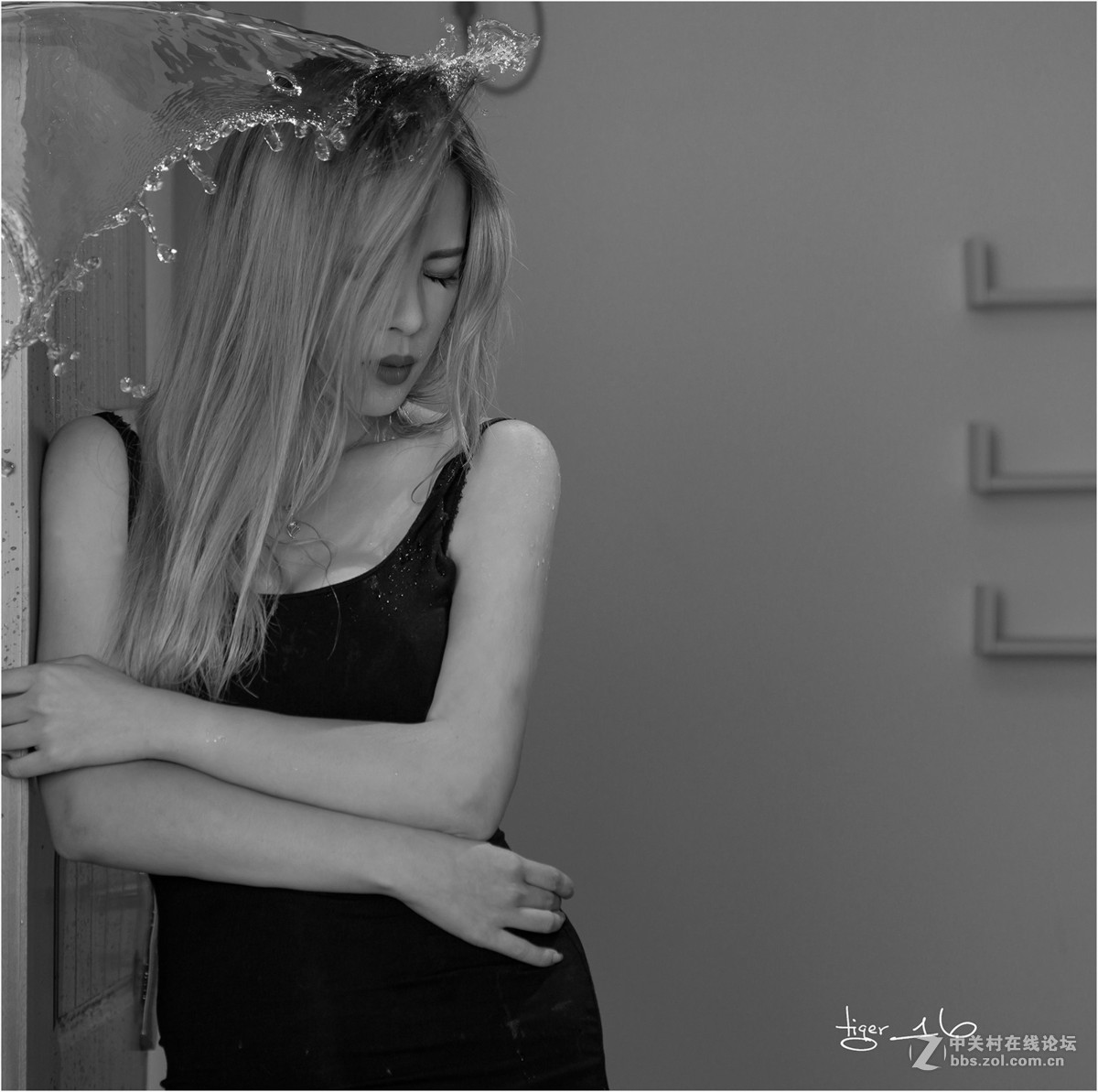 人像---性感的 注释