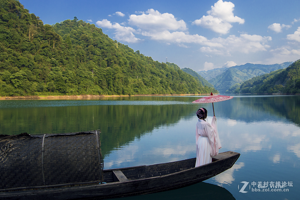 雾漫小东江之青白蛇！