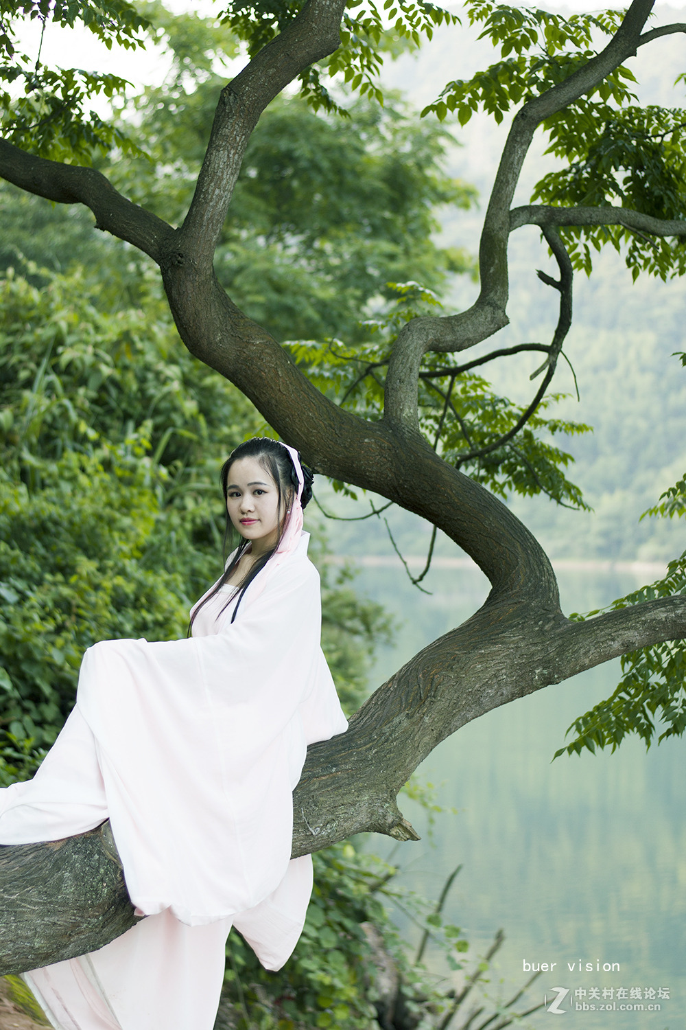 雾漫小东江之青白蛇！