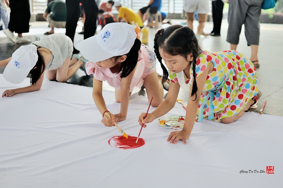 快乐的假日——祝贺“六一国际儿童节”