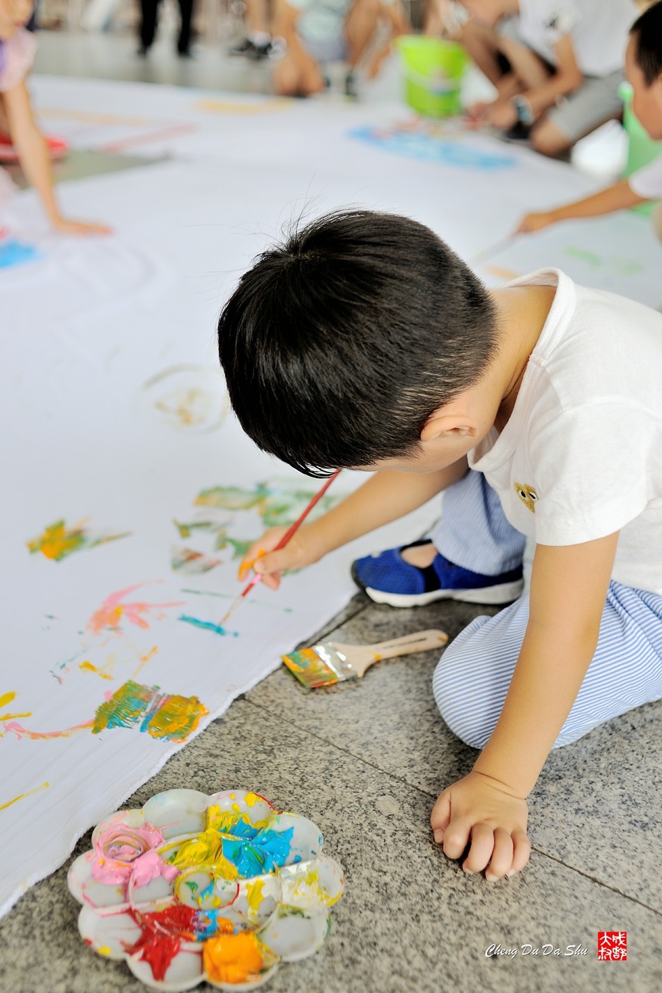 快乐的假日——祝贺“六一国际儿童节”